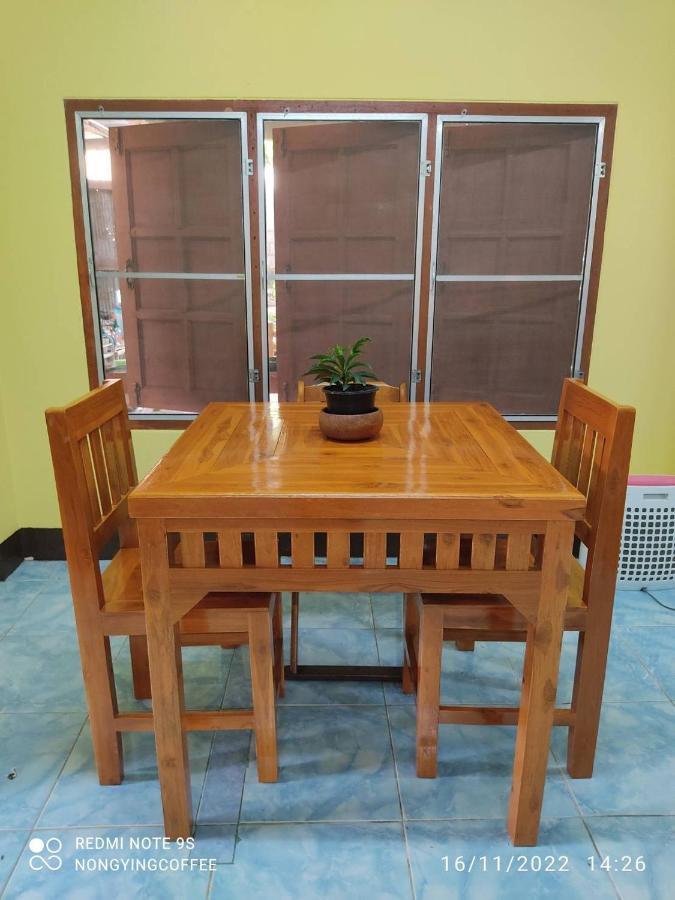 Chanmuang Guesthouse Мехонгсон Екстер'єр фото