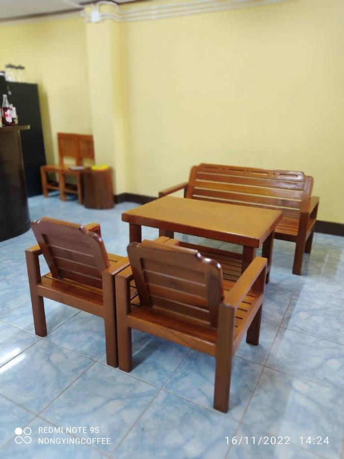 Chanmuang Guesthouse Мехонгсон Екстер'єр фото