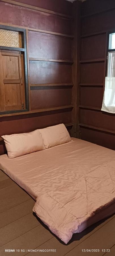 Chanmuang Guesthouse Мехонгсон Екстер'єр фото