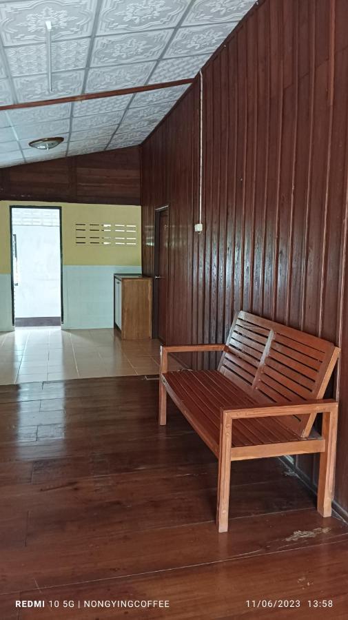 Chanmuang Guesthouse Мехонгсон Екстер'єр фото